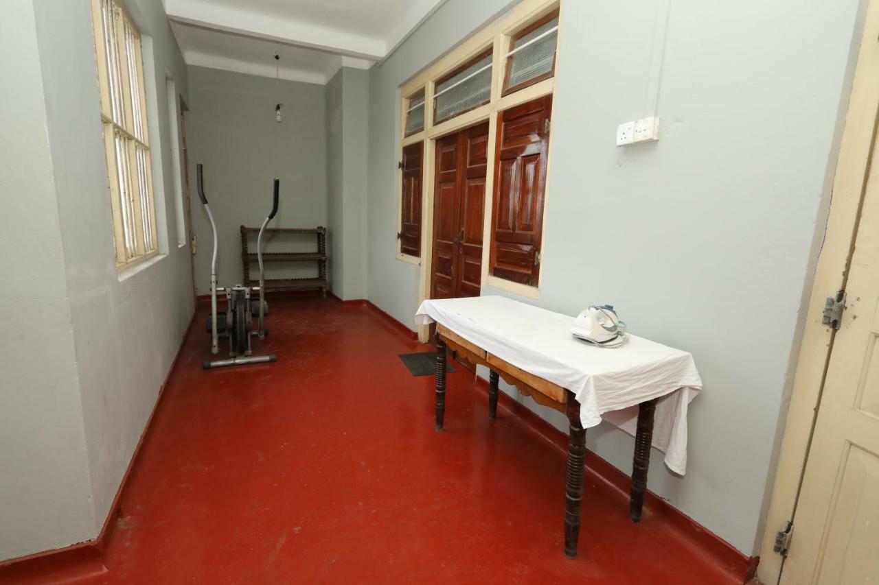 Jaffna Premier Inn Luaran gambar