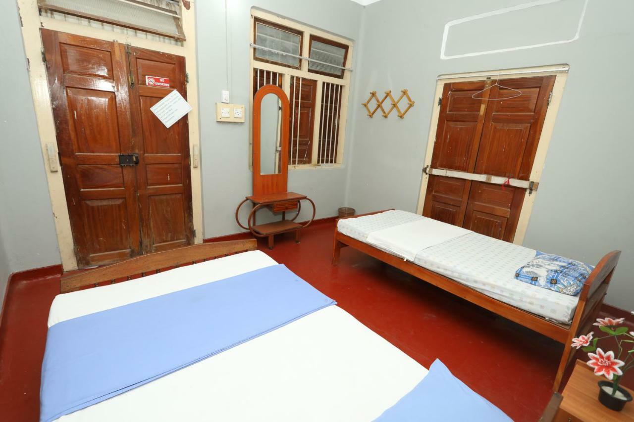 Jaffna Premier Inn Luaran gambar