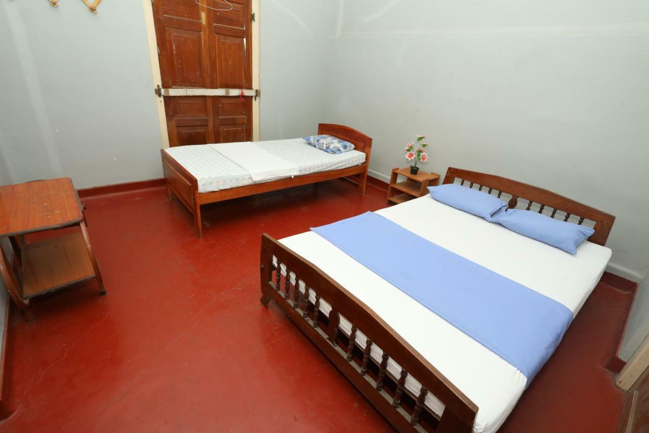 Jaffna Premier Inn Luaran gambar
