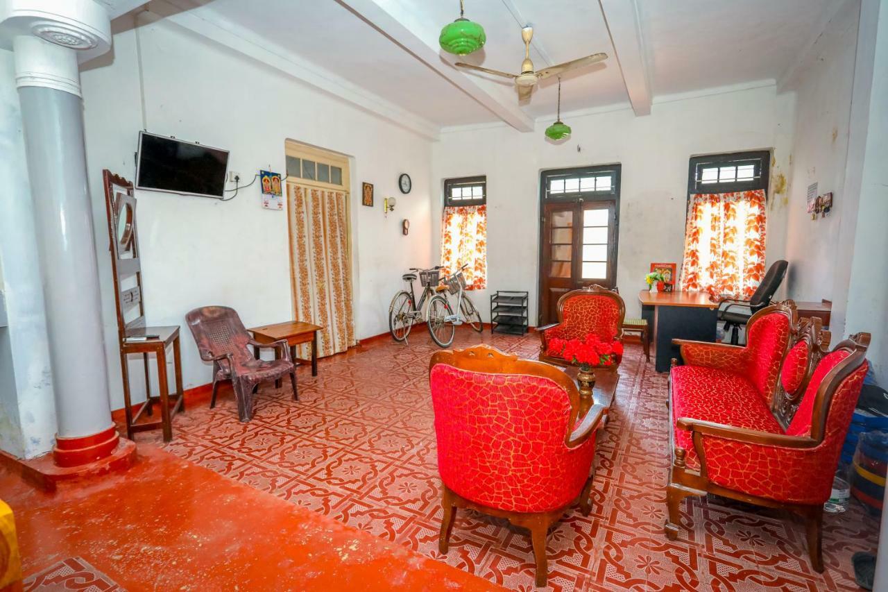 Jaffna Premier Inn Luaran gambar