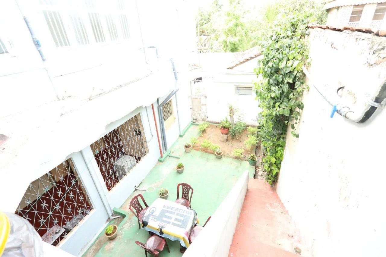 Jaffna Premier Inn Luaran gambar