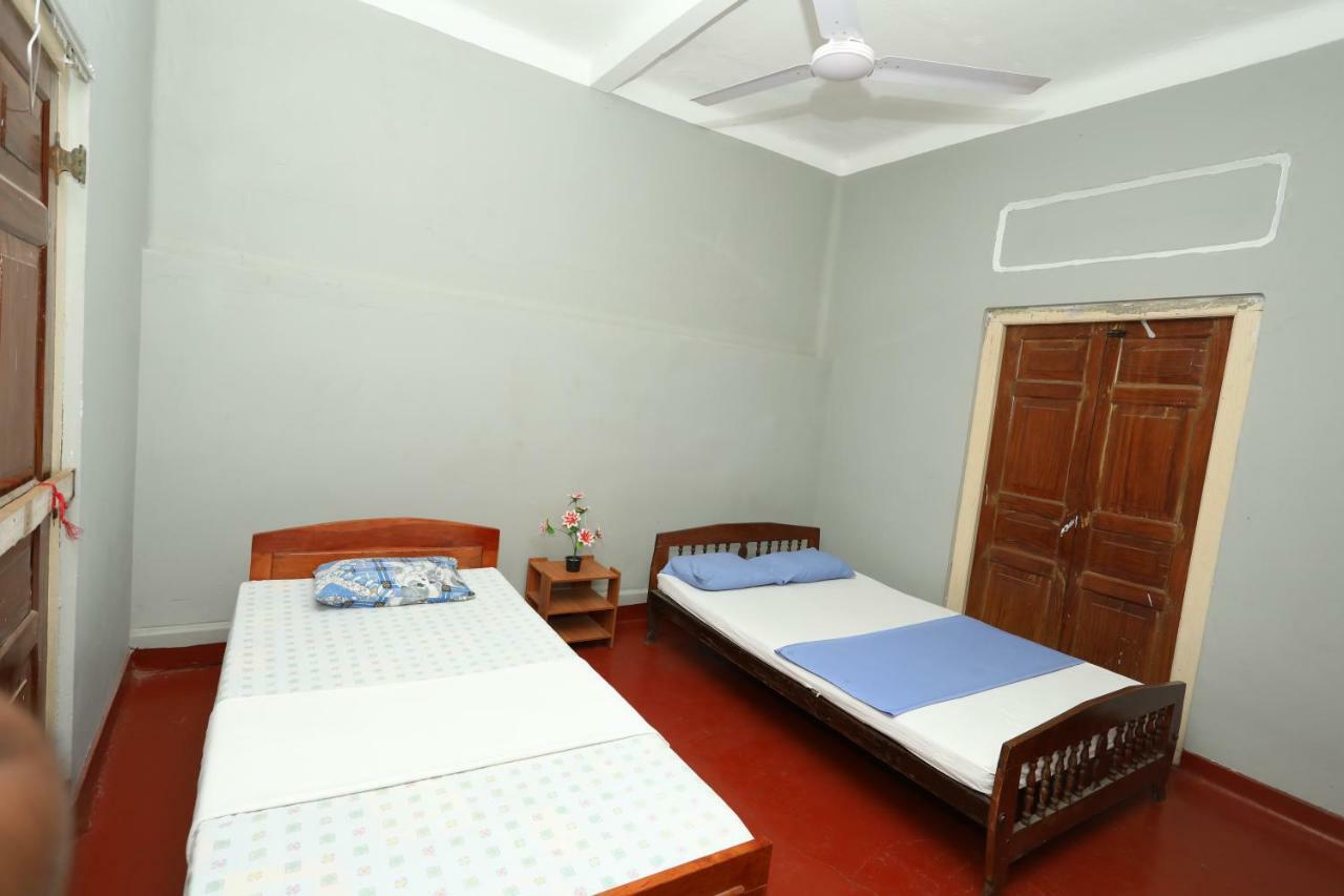 Jaffna Premier Inn Luaran gambar