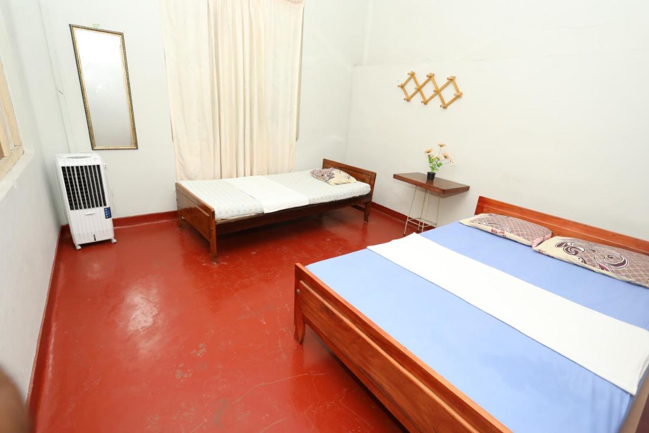 Jaffna Premier Inn Luaran gambar